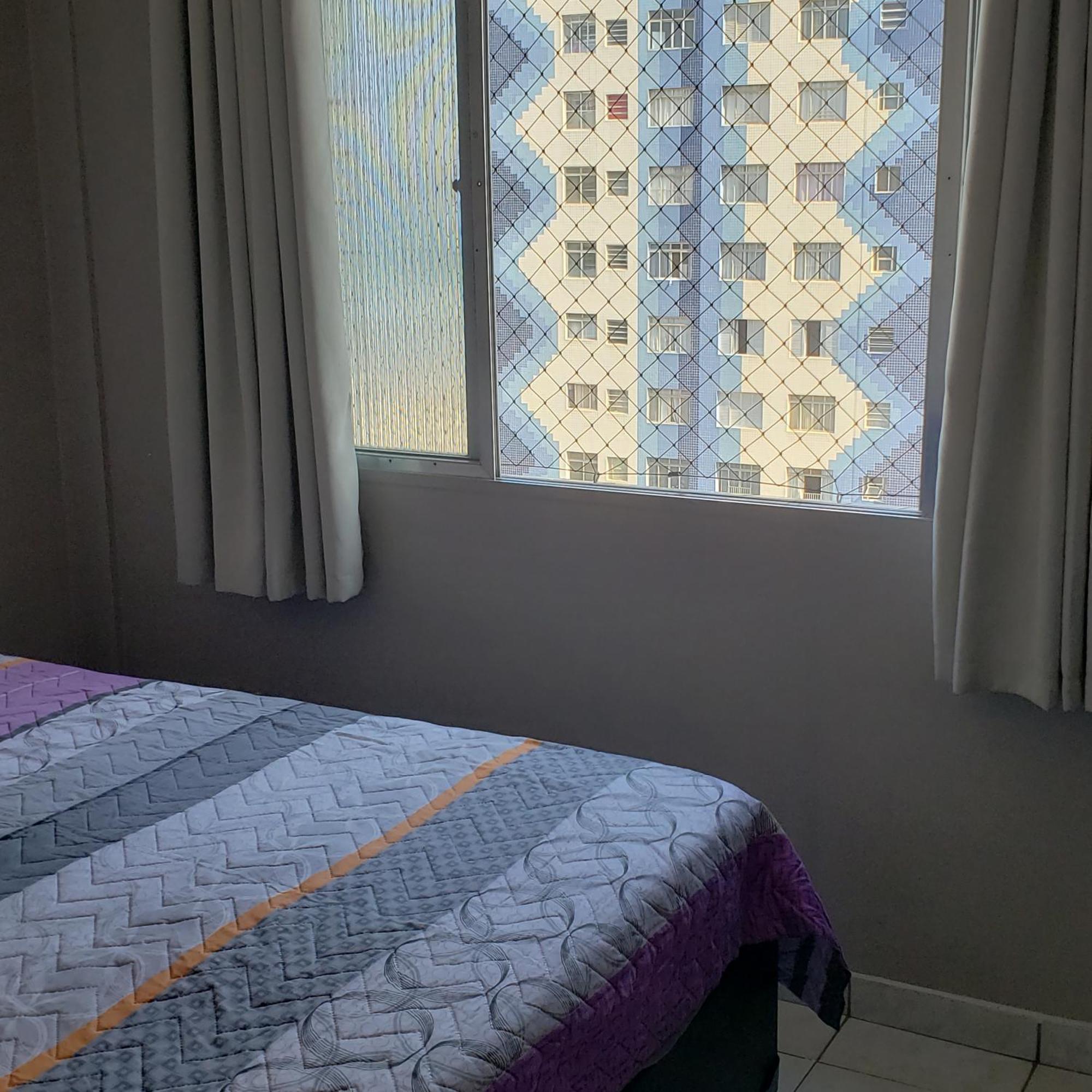 De 1 -20 Apartment